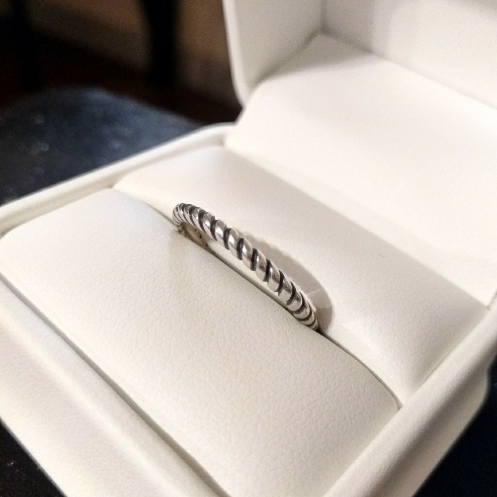James Avery Twisted Wire Ring